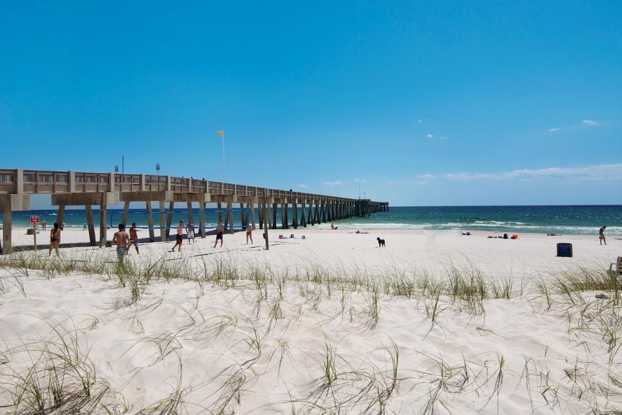 At St Thomas Square Panama City Beach